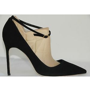 Manolo Blahnik BB 105mm Ankle-Strap Pumps Size 9.5